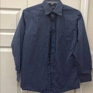 Roundtree & Yorke Blue Casual Button Down Shirt